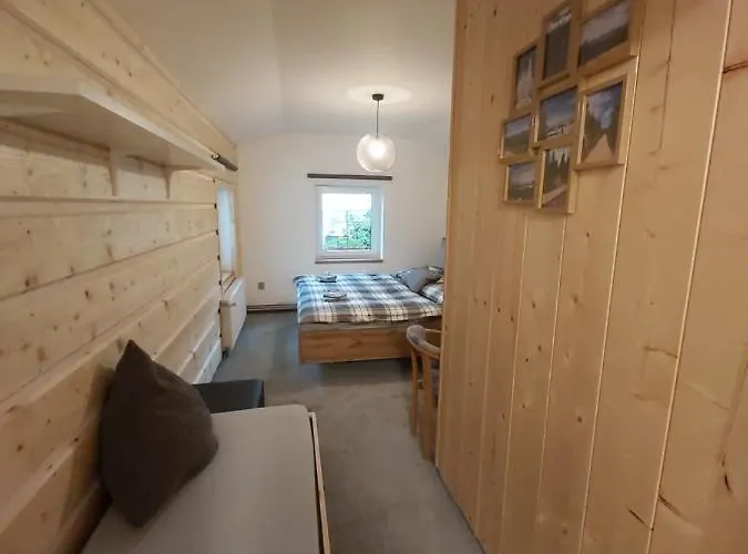 Svaty Jakub Lägenhetshotell